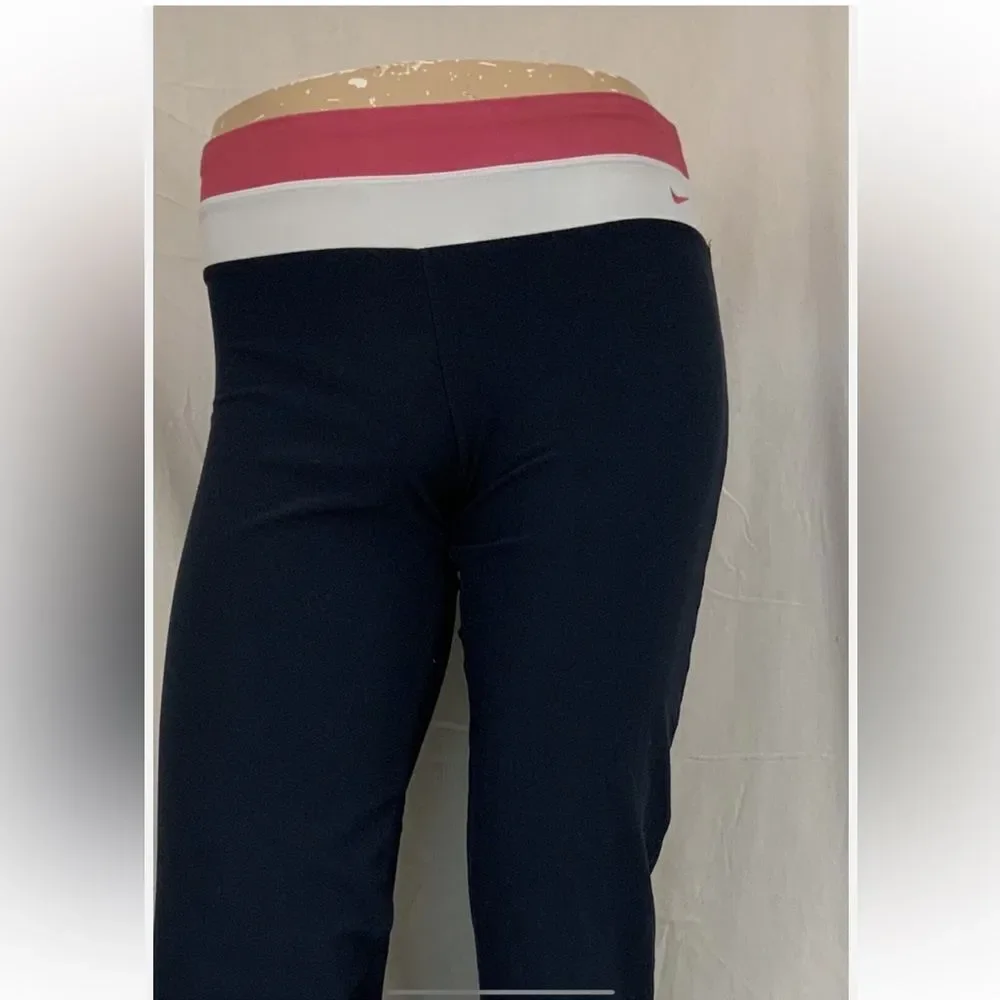 EXCELLENT CONDITION WOMEN’S LARGE NIKE DRI-FIT STRAIGHT LEG YOGA PANTS LEGGINGS